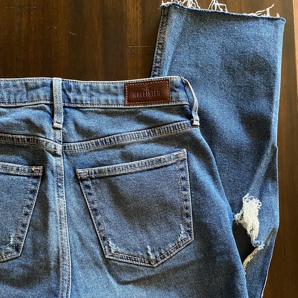 Hollister curvy ultra high rise vintage straight - Picture 2 of 6